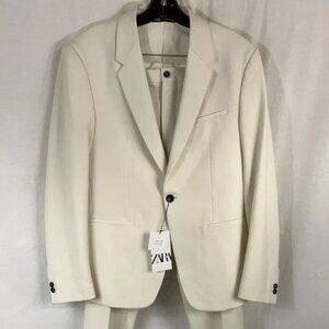 Zara Men's "The Panama Suit"